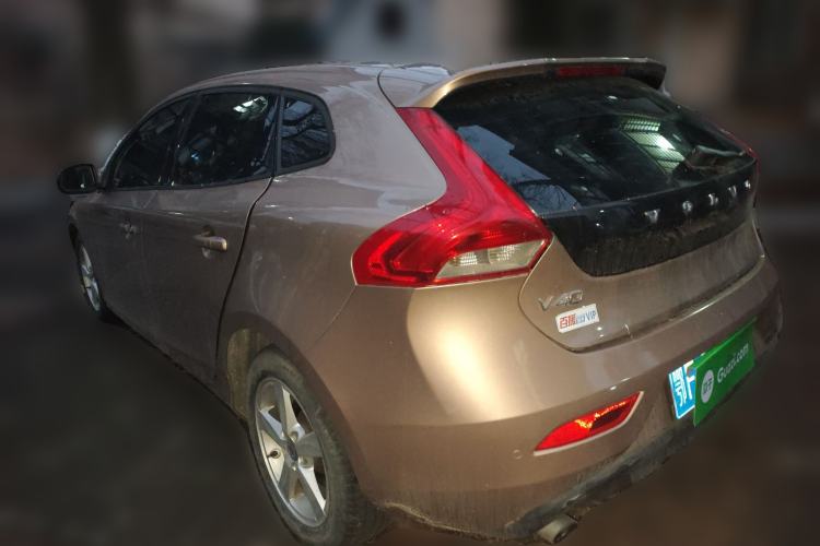 Used Volvo V40 2016 T3 Zhiyi Edition Rear Left 45 Deg