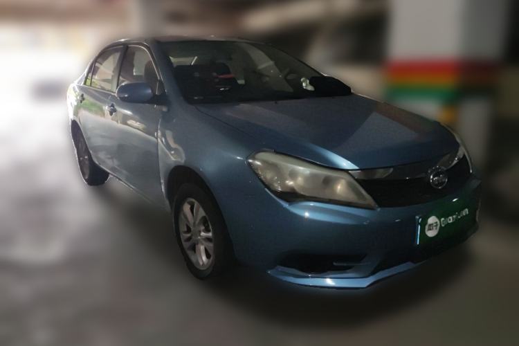 Used BYD F3 2015 Energy-Saving Edition 1.5L Manual Luxury Model Front Right 45 Deg