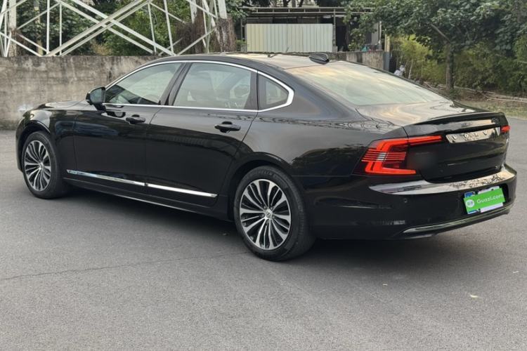 Used Volvo S90 2024 B5 Zhiyi Luxury Edition Exterior 8
