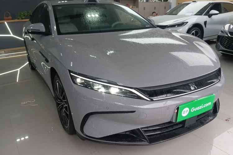 Used BYD Han 2025 DM-i Intelligent Driving Edition 125KM LiDAR Flagship Model Front Right 45 Deg