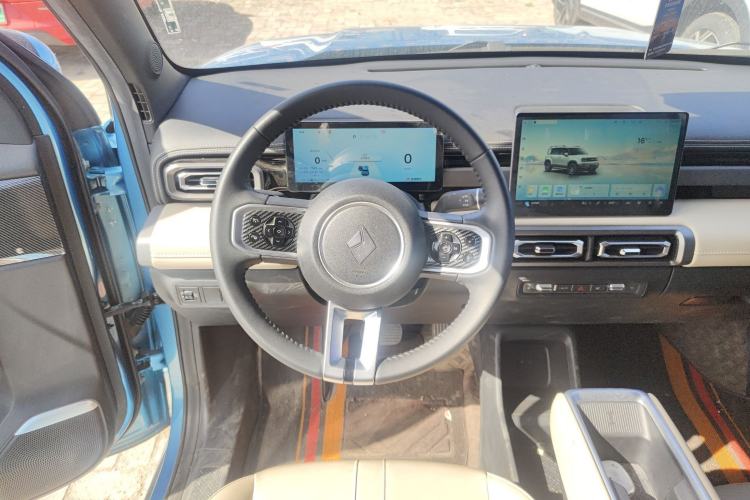 Used Baojun Spark EUV 2024 Prestige Edition 4 Seats Steering Wheel