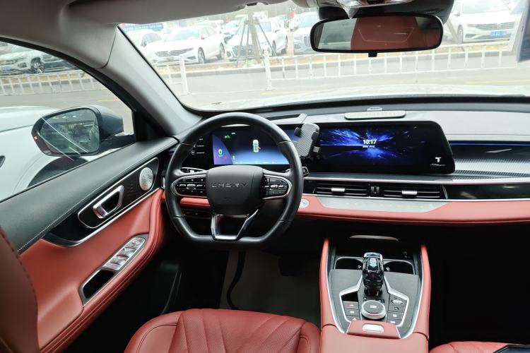 Used Chery Tiggo 7 PLUS 2023 1.6 TGDI DCT Flagship Version