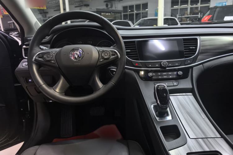 Used Buick LaCrosse 2022 652T Luxury Version Interior 2