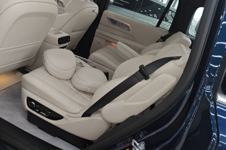 Used Deepal S09 2025 Four-Wheel Drive Ultra+ Custom Edition Left Rear Seat