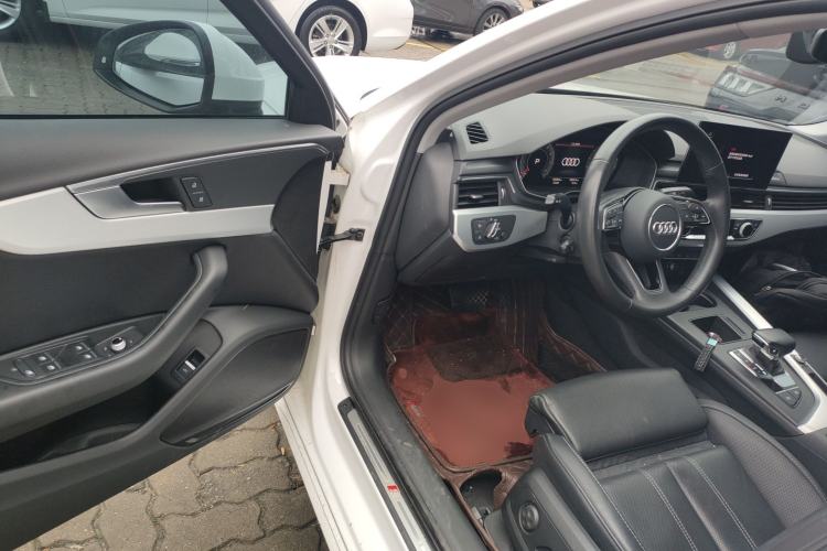 Used Audi A4L 2020 40 TFSI Luxury Dynamic Model