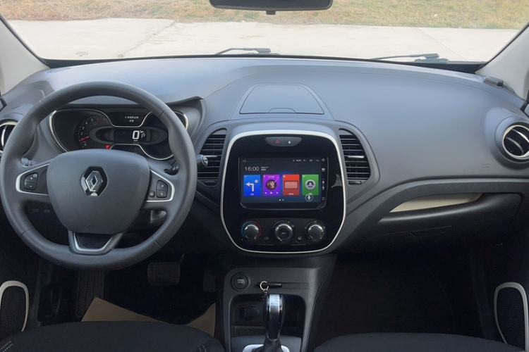 Used Renault Captur 2018 TCe190 Urban Style Edition