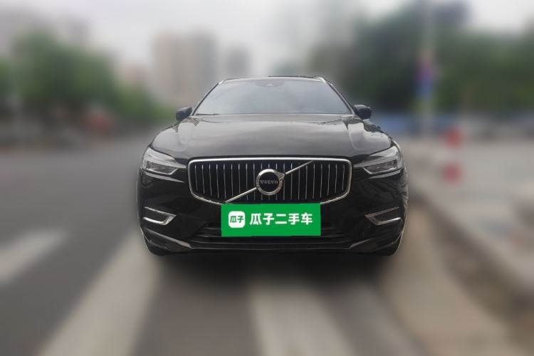 Used Volvo XC60 2021 T5 4x4 Smart Luxury Edition Front