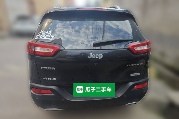 Used Jeep Cherokee 2016 2.4L Professional Smart Version