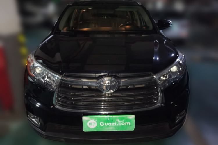 Used Toyota Highlander 2017 2.0T Four-Wheel Drive Luxury Edition 7 Seats Front