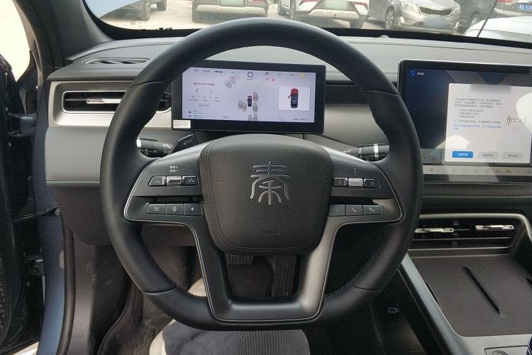 Used BYD Qin PLUS 2025 DM-i Smart Drive 120KM Superior Model