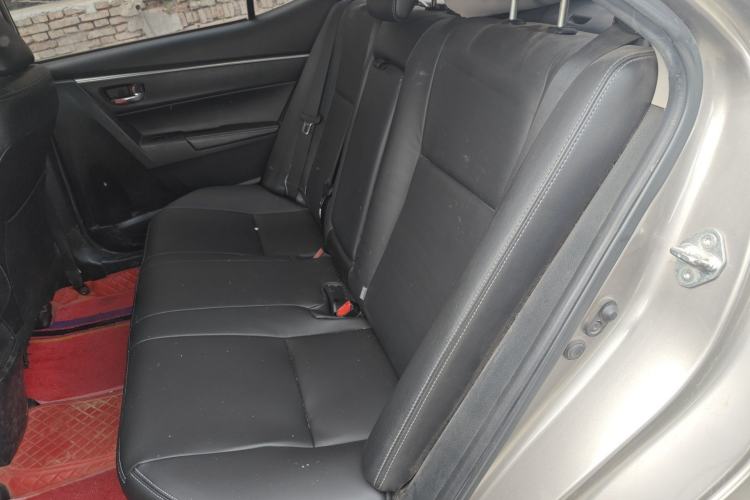 Used Toyota Corolla 2016 Dual-Engine 1.8L E-CVT Elite Edition