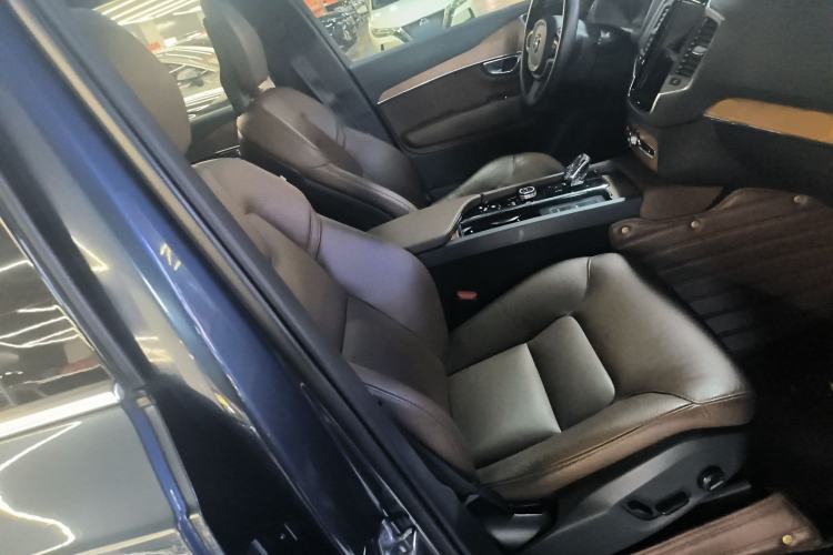 Used Volvo XC90 2021 B5 SmartDrive Luxury Edition 7 Seats