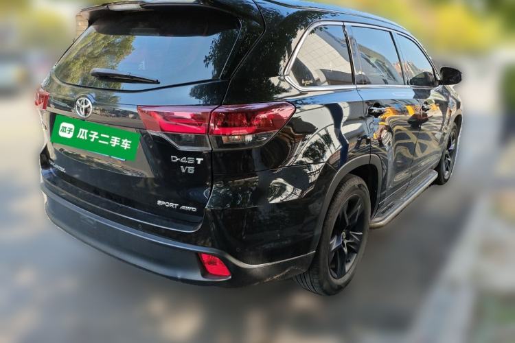 Used Toyota Highlander 2018 2.0T Four-Wheel Drive Luxury Version 7 Seats China VI Standard