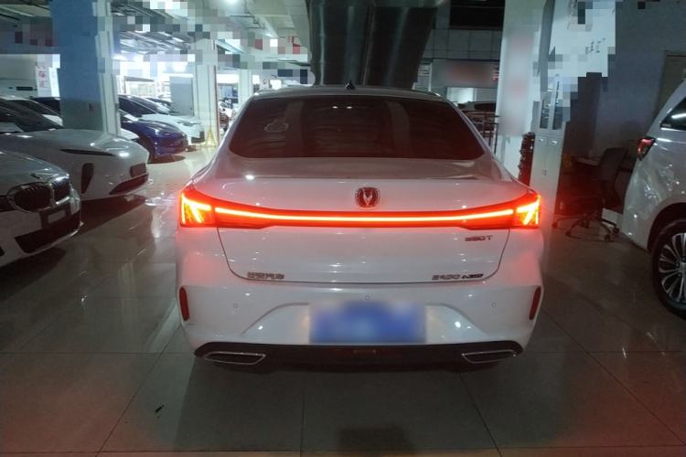 Used Changan Eado 2022 PLUS Blue Whale NE 1.4T GDI DCT Prestige Edition
