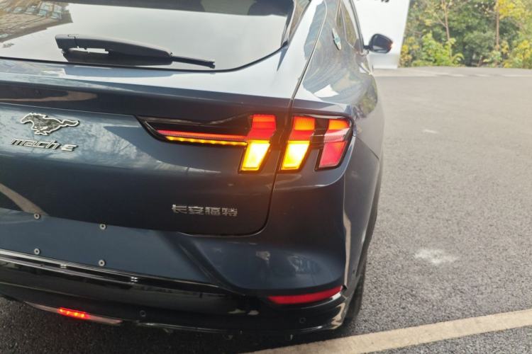 Used Ford Mustang Mach-E 2021 AION Y Plus Rear-Drive Luxury Edition (Long Range)