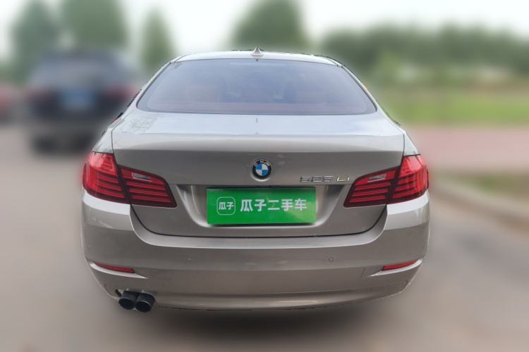 Used BMW 5 Series 2014 525Li Leading Model
