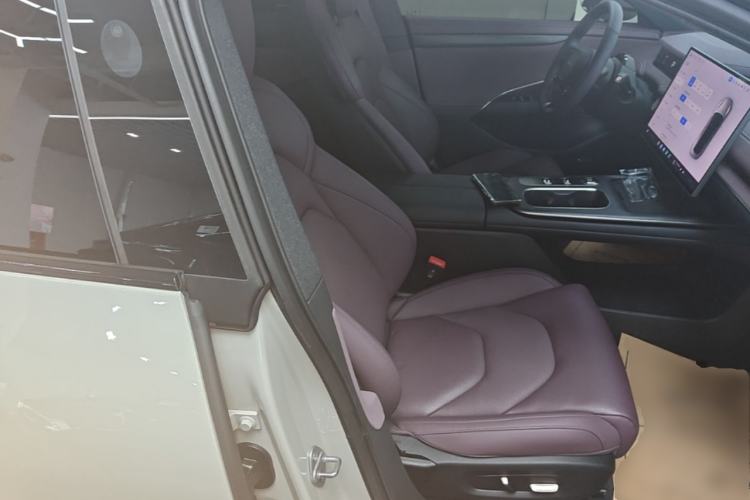 Used Xiaomi Auto SU7 2024 Rear-Drive Ultra-Long Range Advanced Pro-Level Intelligent Driving Version