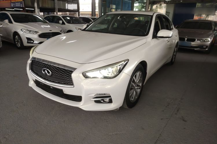 Used Infiniti Q50 2014 2.0T Comfort Edition