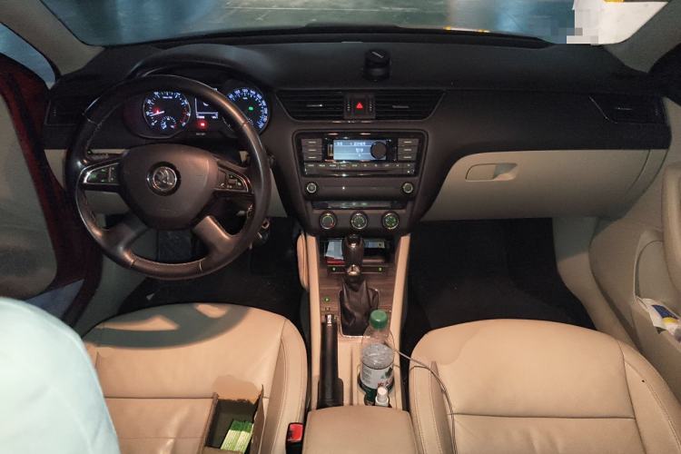 Used Skoda Octavia 2015 1.4TSI DSG Yijun Edition