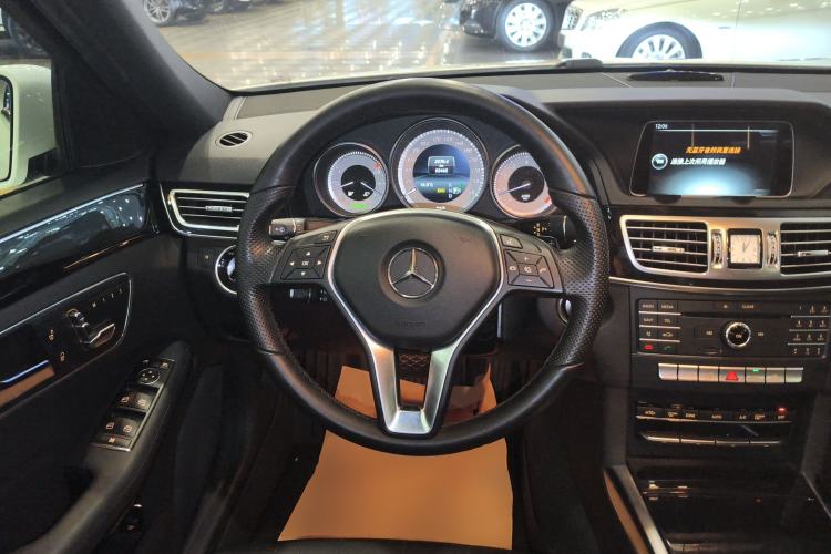 Used Mercedes-Benz E-Class 2015 Facelift E 200 L Sport Edition
