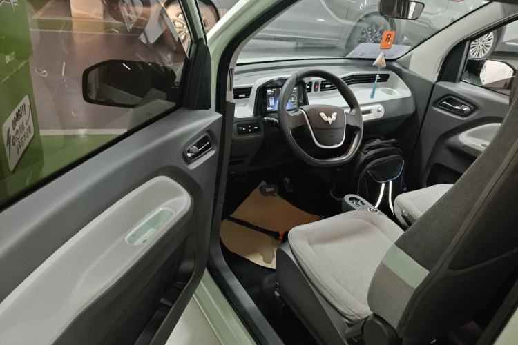 Used Wuling Hongguang MINIEV 2021 Macaron Premium Model – Lithium Iron Phosphate Driver Seat