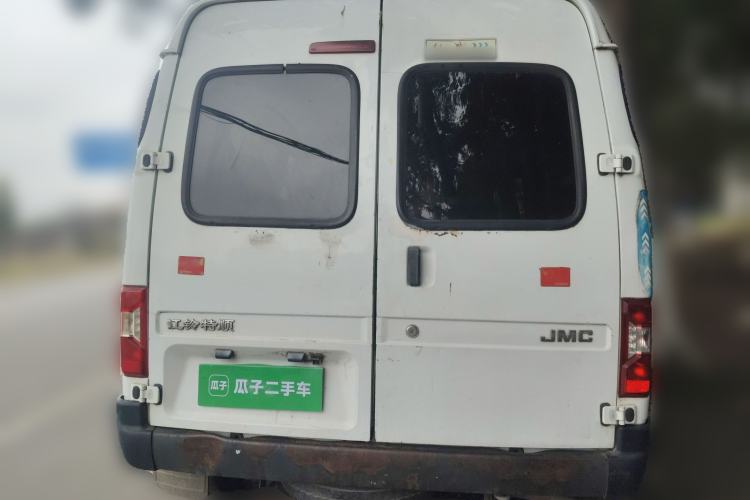 Used JMC Transit 2019 2.8T Commercial Version Long Wheelbase Mid-Roof 6-Seater Rear Single Tire China VI Emission Standard – JX493