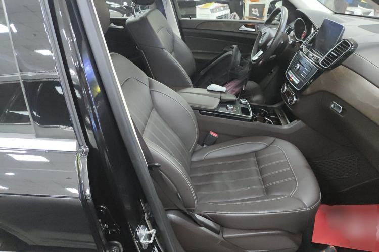 Used Mercedes-Benz GLE 2018 GLE 320 4MATIC Dynamic Edition Collector's Edition Right Front Seat