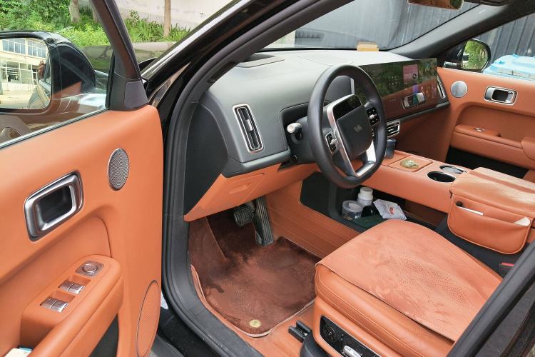 Used Li Auto L8 2023 Pro Model
