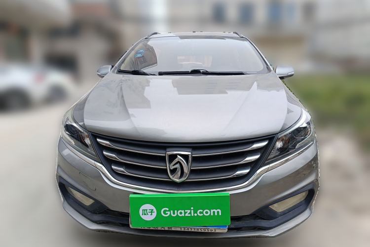 Used Baojun 310W 2017 1.5L Manual Fashion Model China V Front