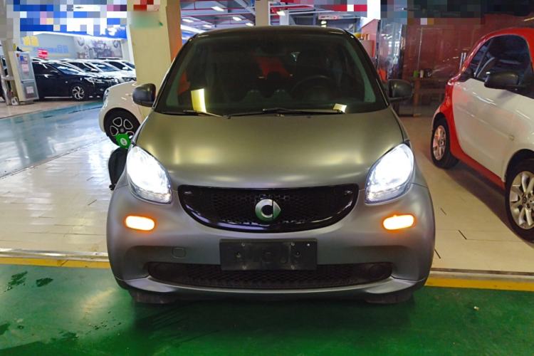 Used smart fortwo 2019 0.9T 66kW Hardtop Wind Power Edition China VI