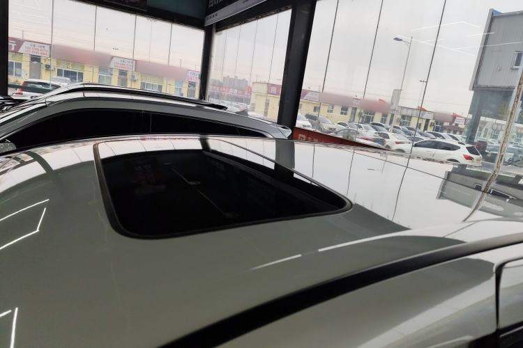 Used Honda Elysion 2019 2.0L Hybrid Luxury Edition
