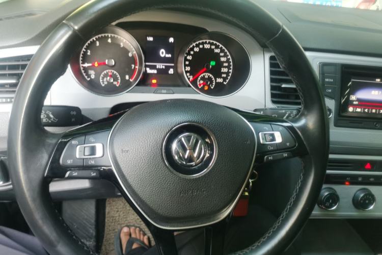 Used Volkswagen Golf Sportsvan 2016 230TSI Automatic Trend Edition