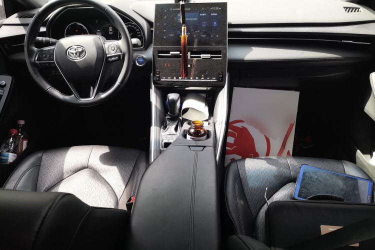 Used Toyota Avalon 2023 Dual-Engine 2.5L Luxury Edition