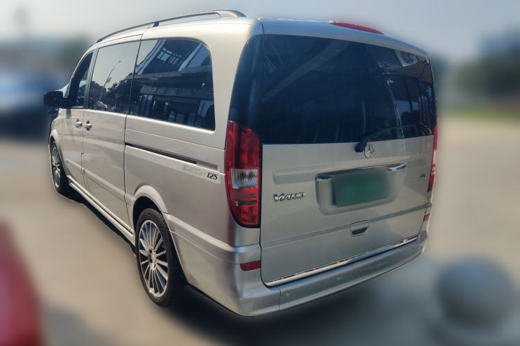 Used Mercedes-Benz Viano 2011 3.5L 125th Anniversary Edition 7 Seats