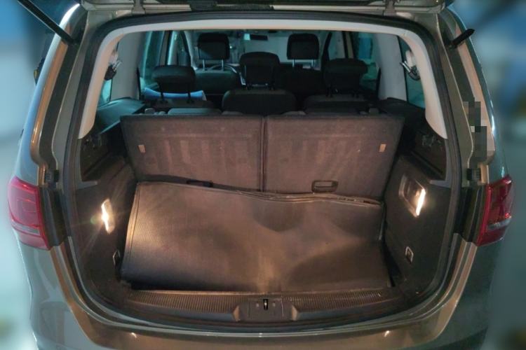 Used Volkswagen Sharan 2013 1.8TSI Standard Model