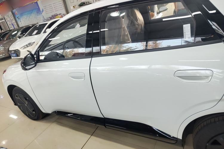 Used ARCFOX T1 2025 Model 425 PRO
