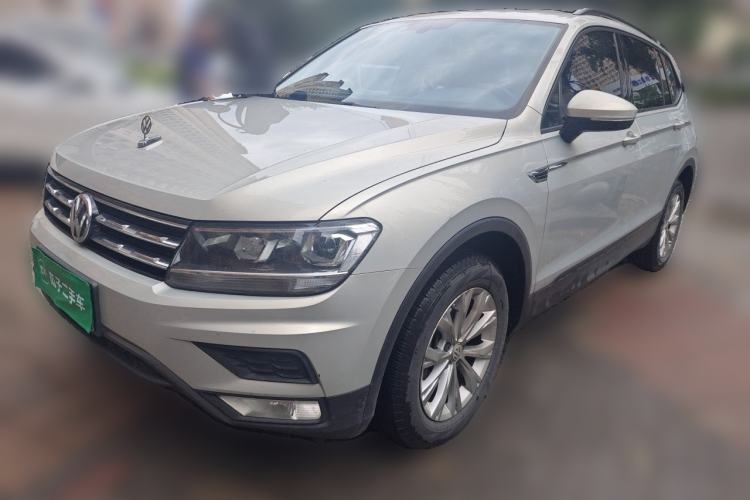 Used Volkswagen Tiguan L 2017 330TSI Automatic Two-Wheel Drive Luxury Edition Guazi used car, China used car export, Used car for sale, Used cars, Cheapest cars for sale