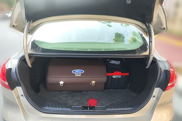 Used Ford Focus 2017 Sedan 1.6L Automatic Comfort Plus SmartDrive Edition
