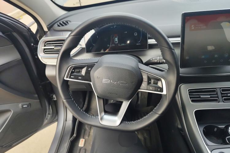 Used BYD Destroyer 05 2024 HONOR Edition DM-i 55KM Luxury Model
