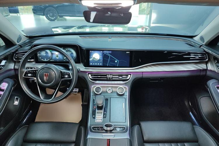 Used Hongqi H9 2023 2.0T Smart Connect Flagship Edition Center Console