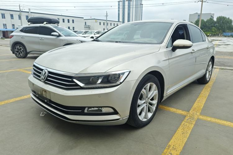 Used Volkswagen Magotan 2018 330TSI DSG Luxury Model