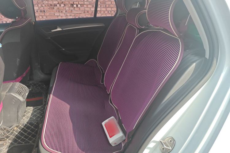 Used Volkswagen Golf 2016 230TSI Automatic Comfort Version
