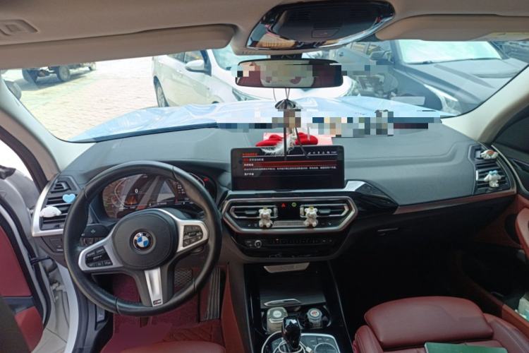 Used BMW X3 2022 xDrive25i M Sport Package Center Console