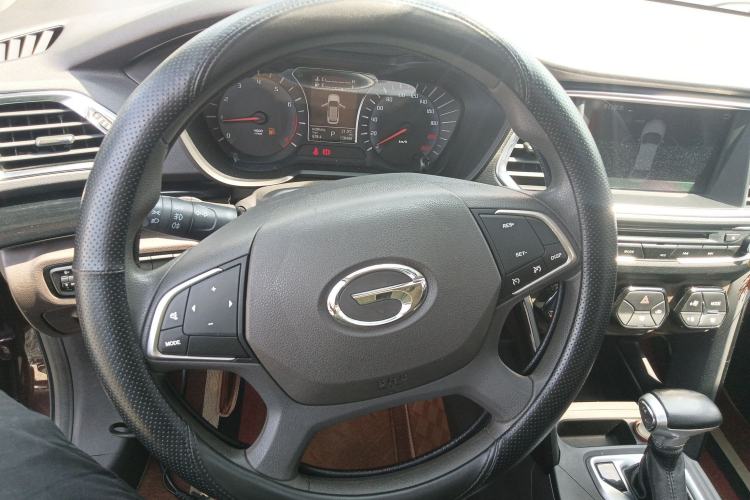 Used GAC Trumpchi GS4 2017 200T G-DCT Two-Wheel Drive Elite Edition
