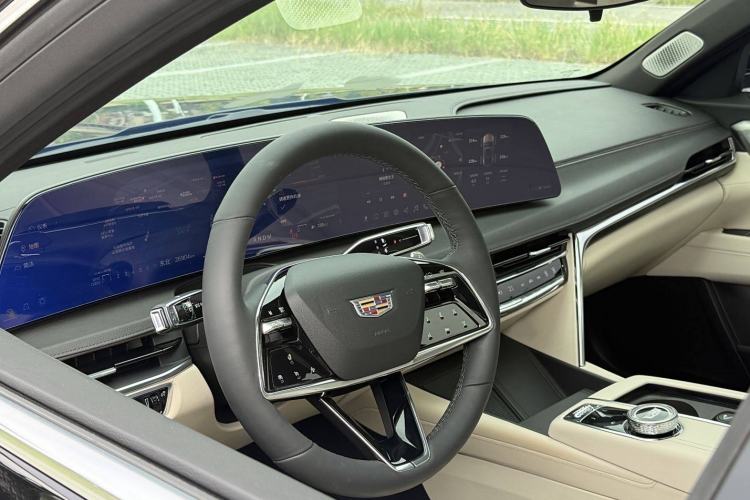 Used Cadillac CT6 2023 28T Luxury Version
