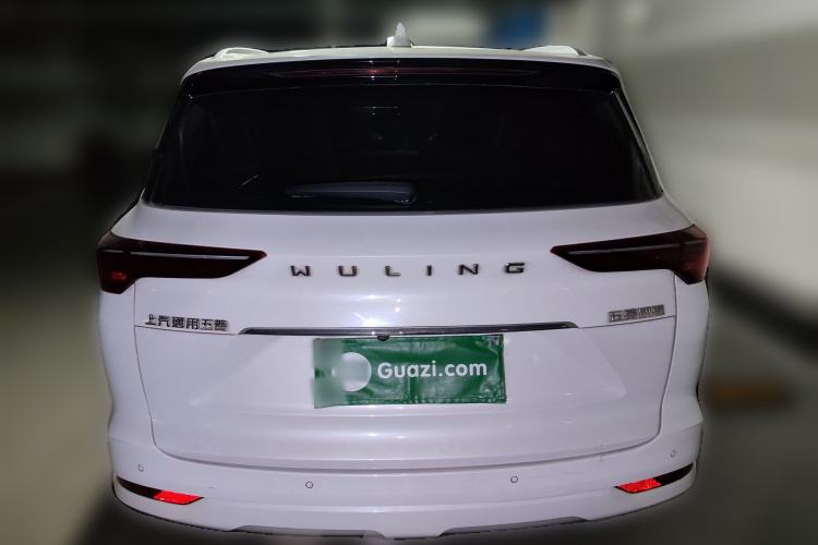 Used Wuling Victory 2022 Revised Version 280T 1.5T CVT Flagship Edition Rear