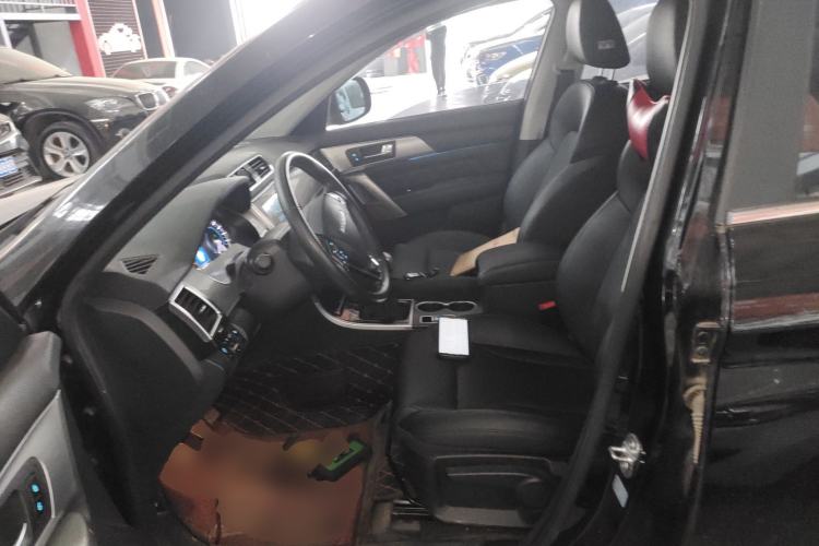 Used Haval H2 2016 Red-Label 1.5T Manual Two-Wheel Drive Luxury Model Left Front Seat