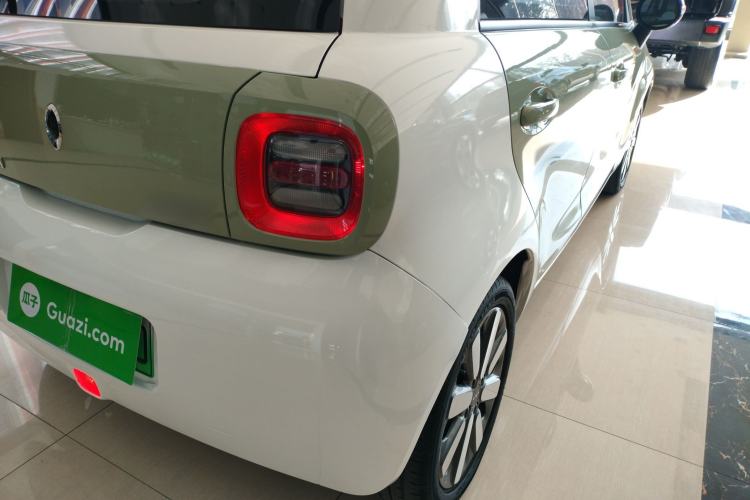 Used ORA Black Cat 2021 351 km Luxury Version Right Rear Taillight