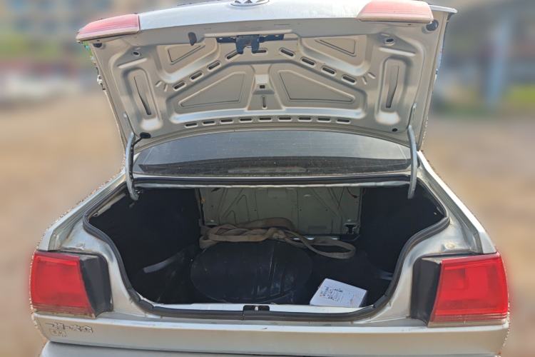 Used Volkswagen Jetta 2010 1.6L Partner
