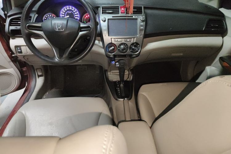 Used Honda City Classic 2014 Style 1.5L Automatic Elite Edition Center Console